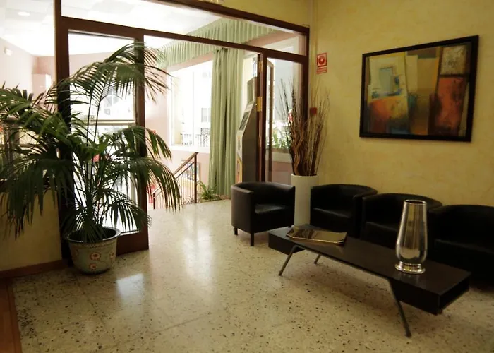 Proa Astor Hotel *