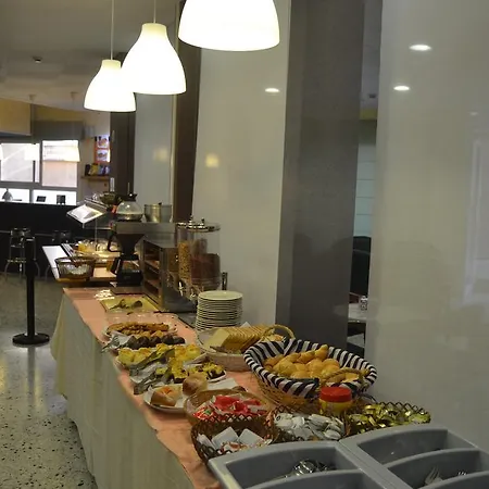 Otel Proa Astor *