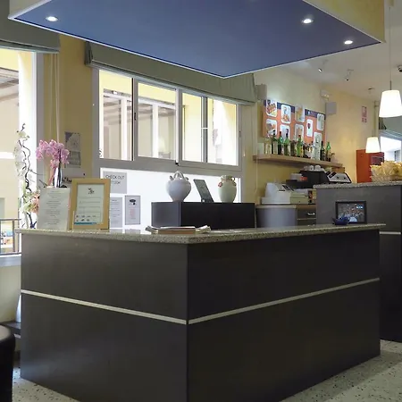 Otel Proa Astor