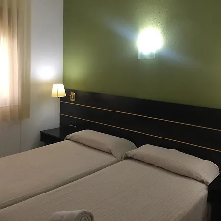 Otel Proa Astor *